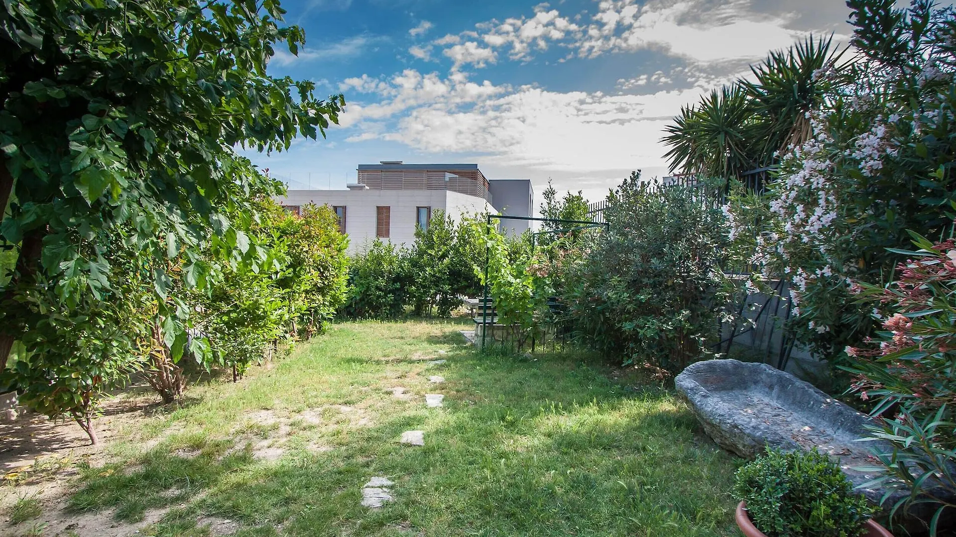 ספליט Garden Apartment Hotel