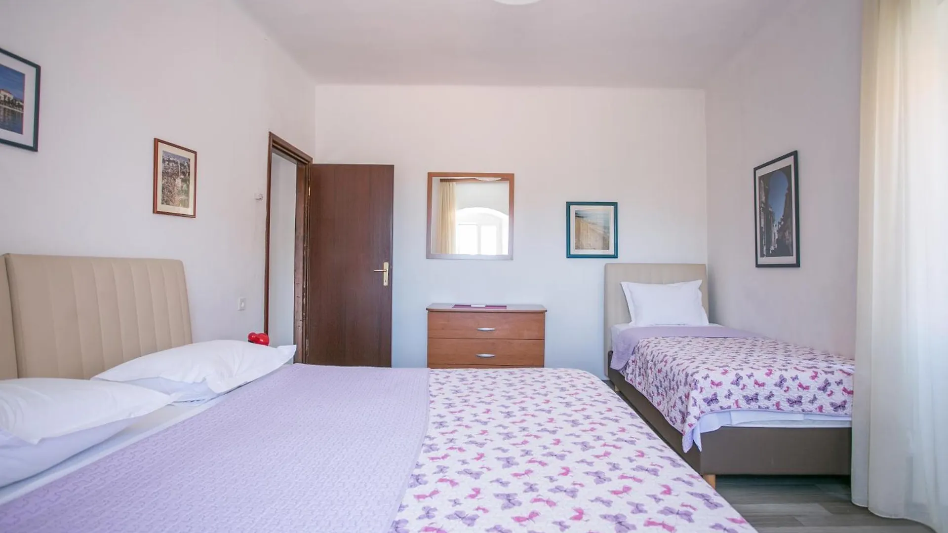 ספליט Garden Apartment Hotel 3*,