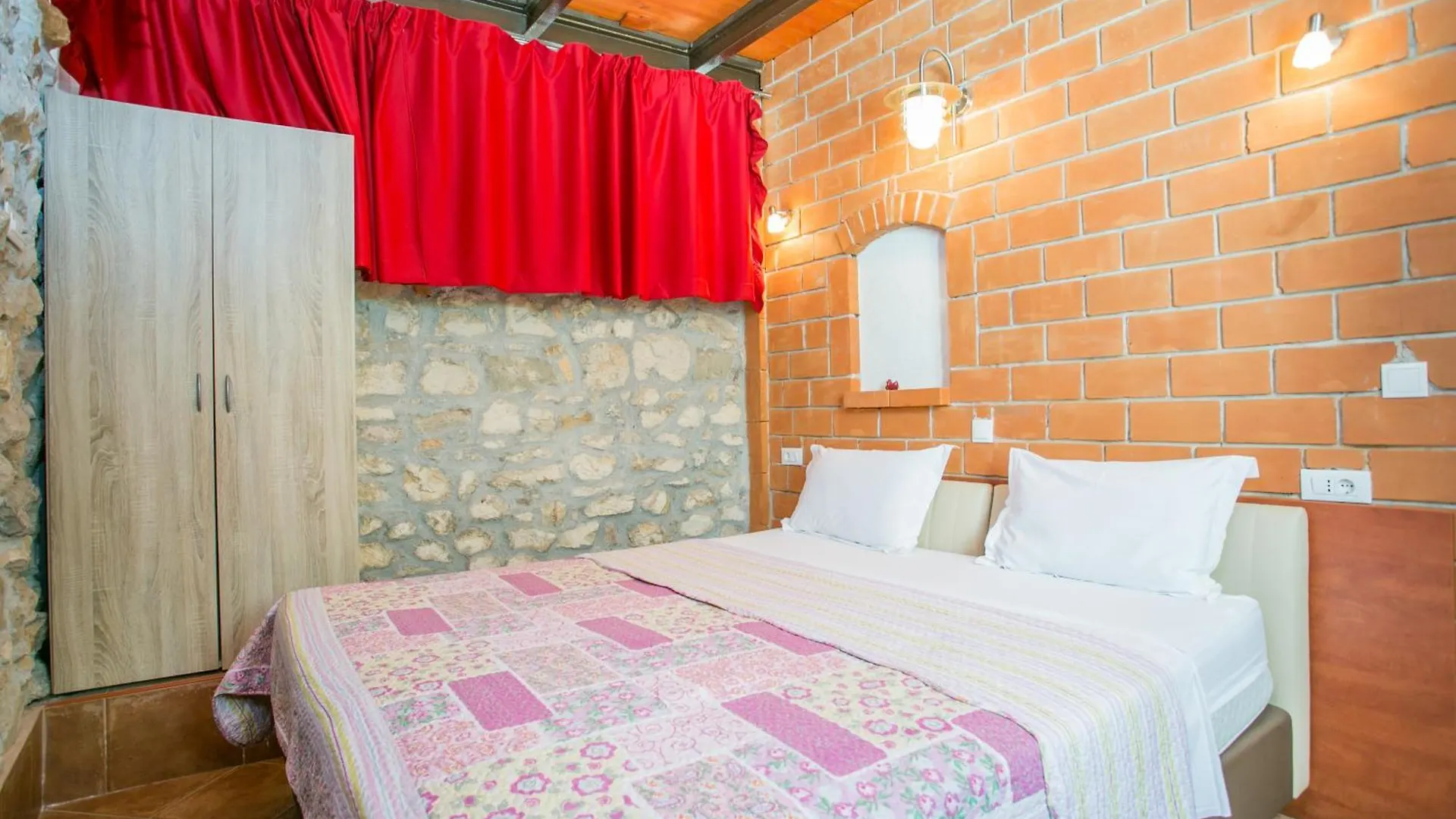 ספליט Garden Apartment Hotel מלון דירות