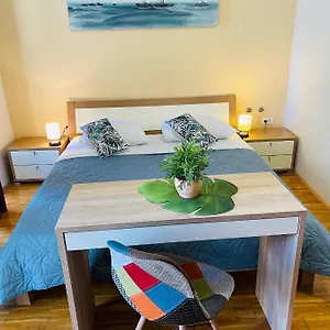 Apartmans And Madunic I Gostinjska kuća