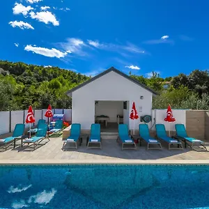  Apartment Niko Croatia