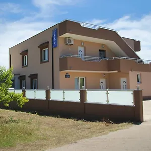 Ana & Marija Apartamento Kaštela